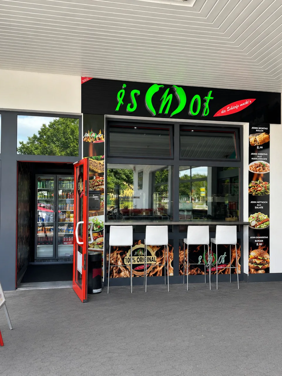 Eingangsbereich des is(h)ot Restaurants in Soest